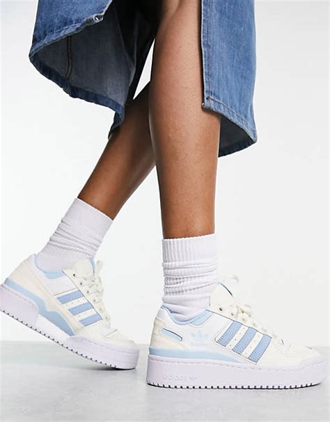 adidas damen weiß mit blauen streifen|Weiße adidas Sneaker für Damen online kaufen .